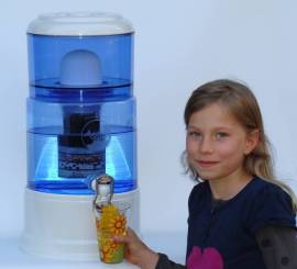 270_Acala_A-Q-weiss-flach_web